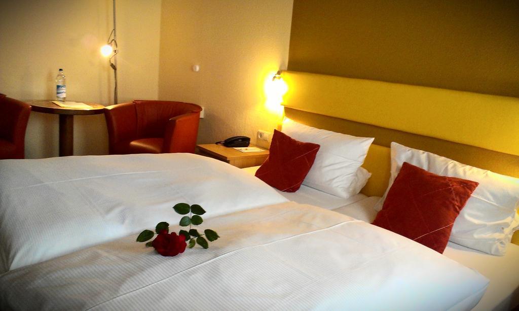Hotel Zur Post Schönberg Zimmer foto
